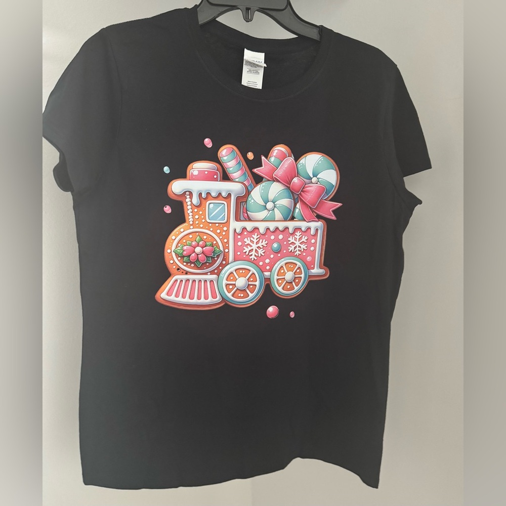 Gildan Black Candy Train Custom Graphic T-Shirt size L